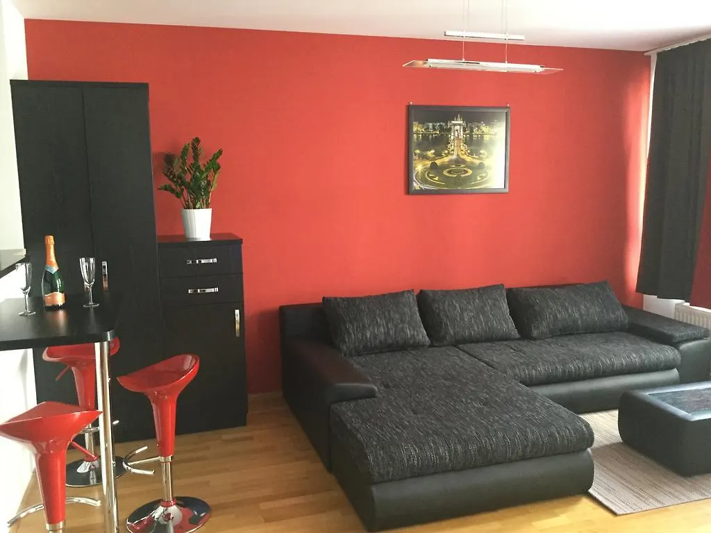 Lia'S Apartment In Gozsdu And Free Parking Budapest 0*,